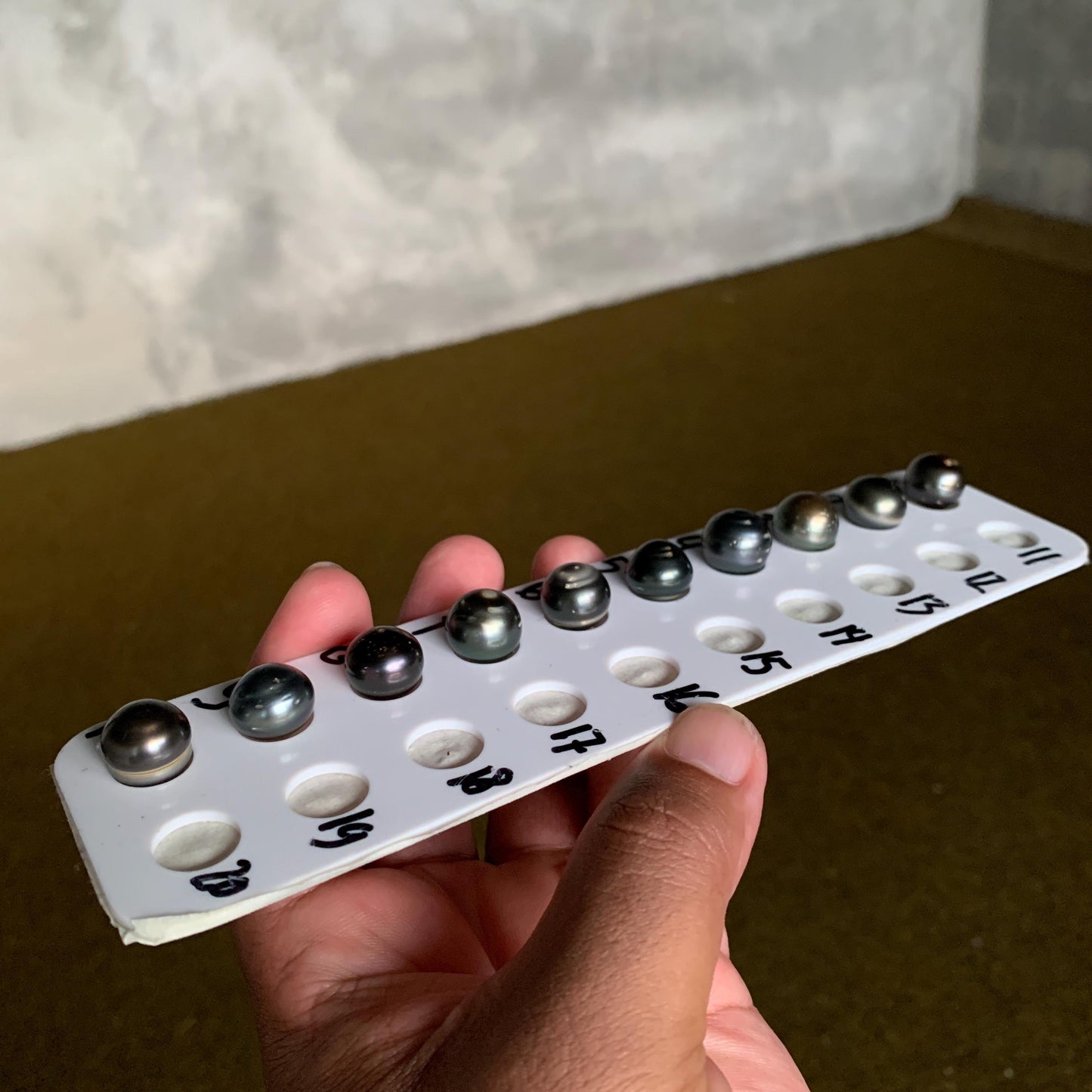 13mm Loose Seawater Tahitian Pearl Baroque Tahitian Pearl Beads BoZorX BT-12-1