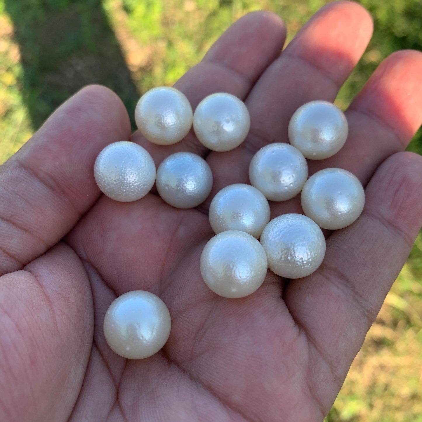 11 Pieces 13.7-13.9mm South Sea Pearl Bead Indonesia Seawater Pearl - BoZorX GR-28