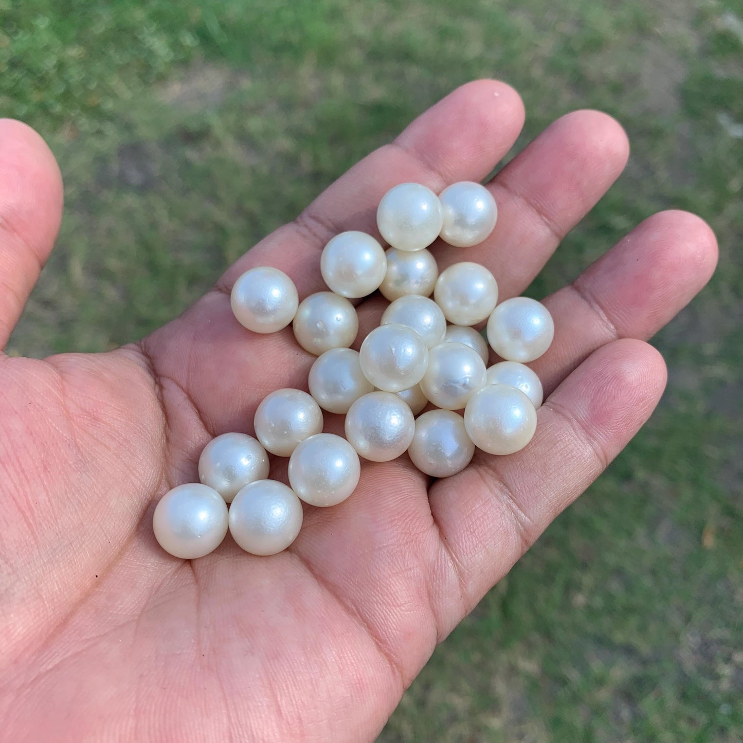 23 Pieces 11.69-11.9mm Indonesia Loose South Sea Pearl Seawater Pearl Beads Special edition Pearl BoZorX GR-22