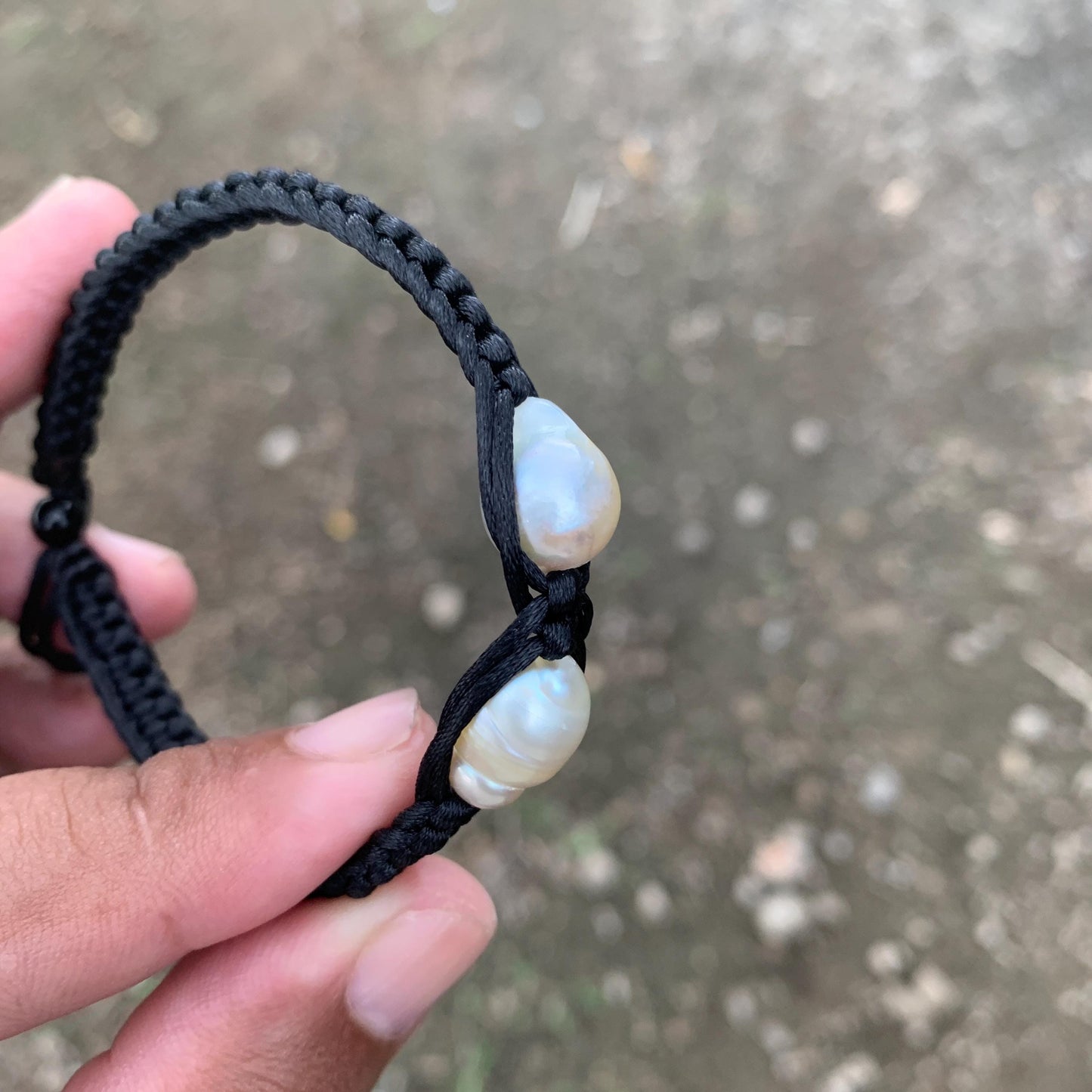 Handmade Bracelet With Indonesia South Sea Pearl BoZorX Pearl Size 10mm R-18