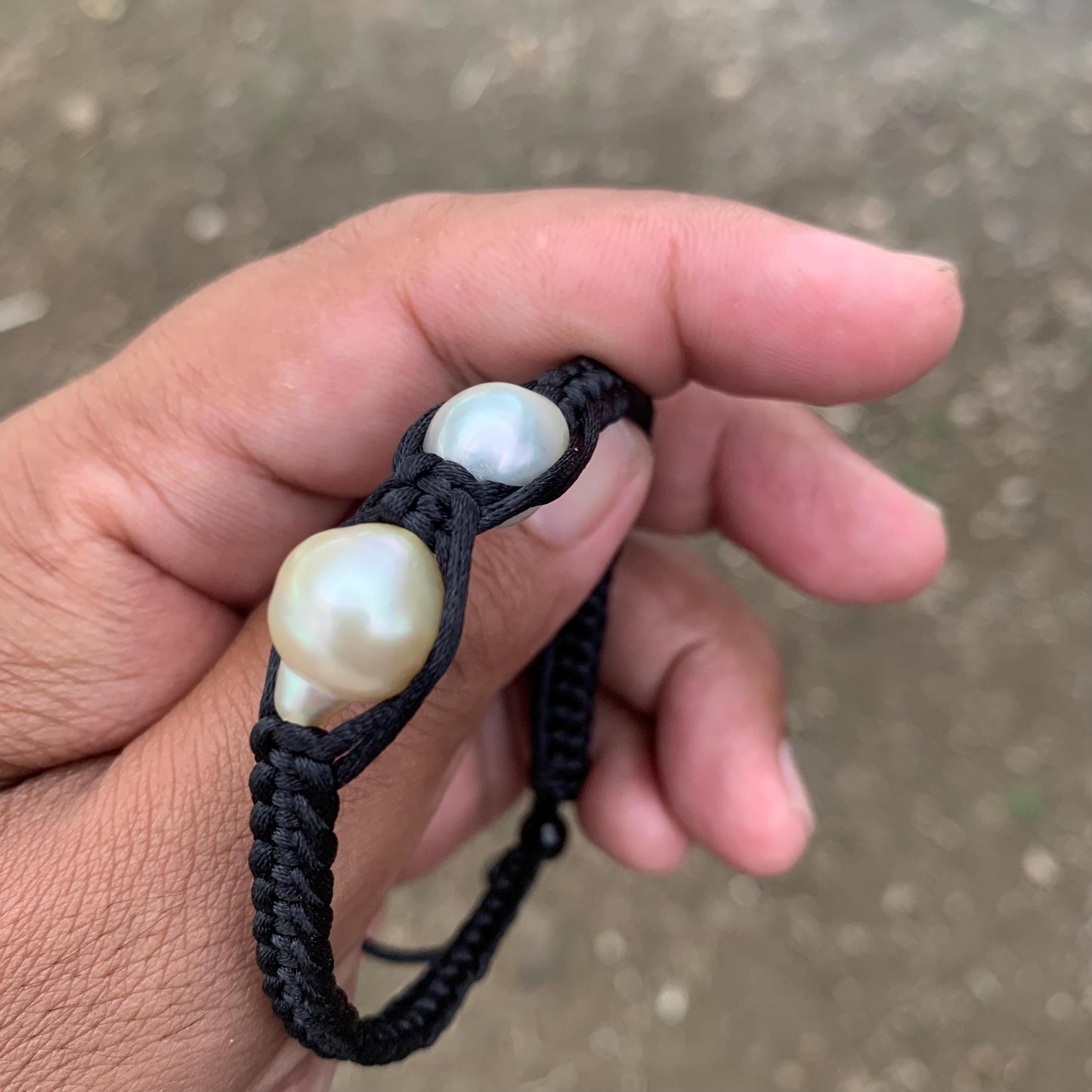 Handmade Bracelet With Indonesia South Sea Pearl BoZorX Size 10.5-12mm R-17