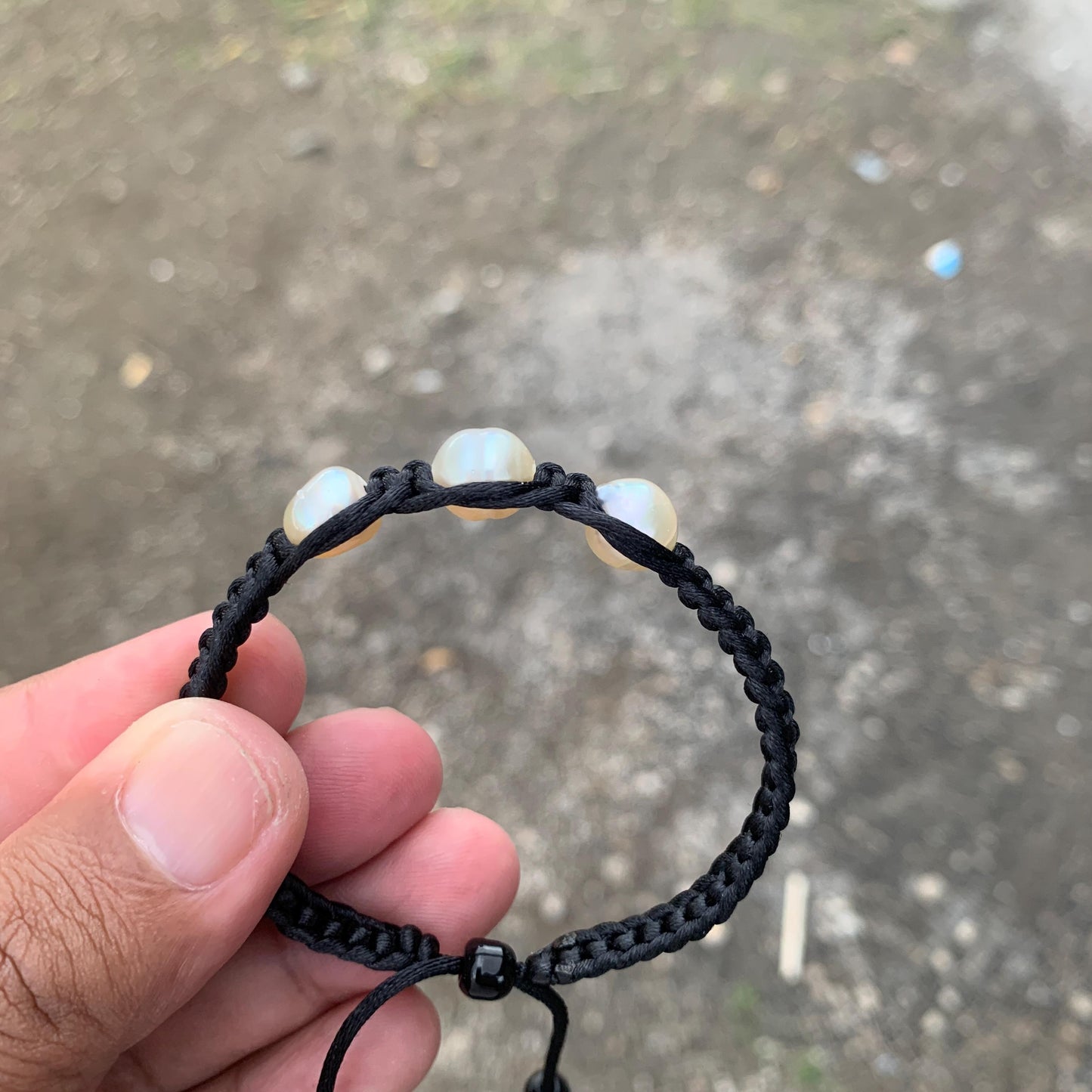 Handmade Bracelet With Indonesia South Sea Pearl BoZorX Pearl Size 9-10mm R-22