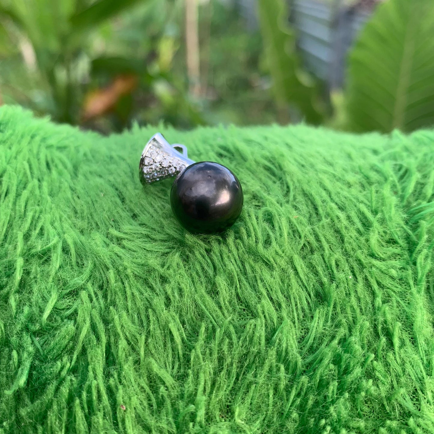 13.5mm South Sea Pearl Pendant Real Saltwater Pearl L-1