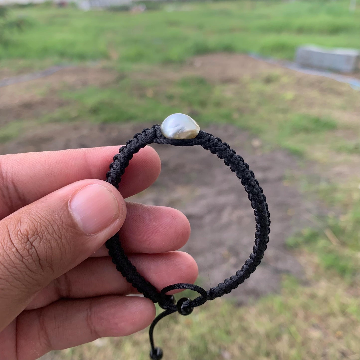 Handmade Bracelet With Indonesia South Sea Pearl BoZorX Size 10.5mm R-9