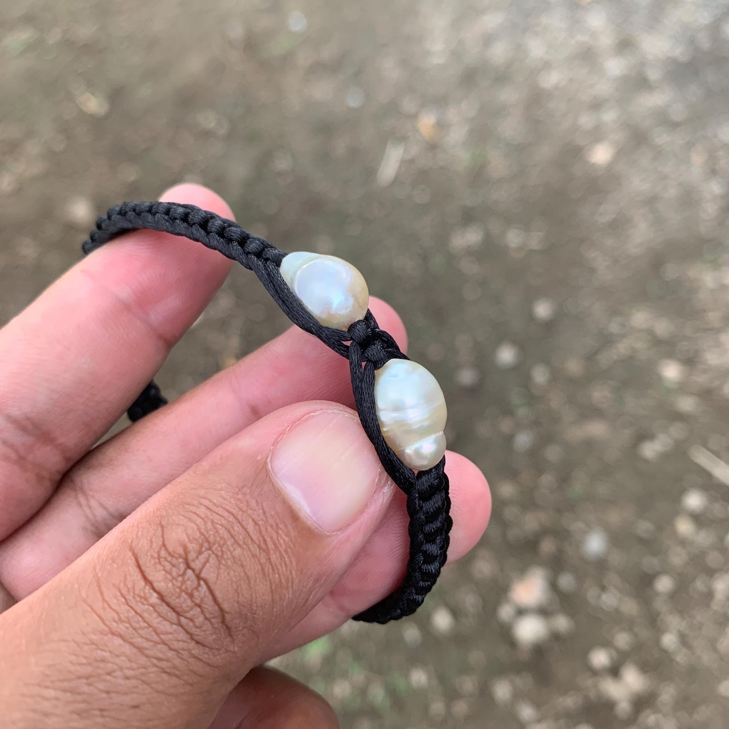 Handmade Bracelet With Indonesia South Sea Pearl BoZorX Pearl Size 10mm R-18