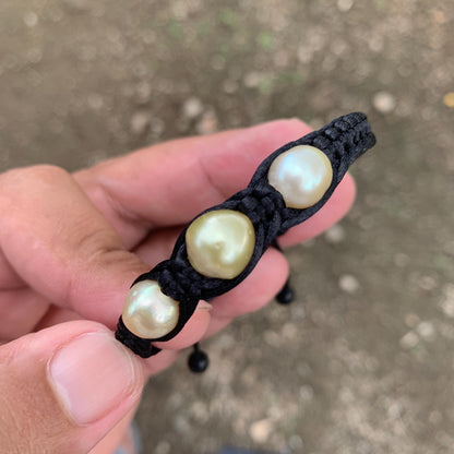 Handmade Bracelet With Indonesia South Sea Pearl BoZorX Pearl Size 9-10mm R-21