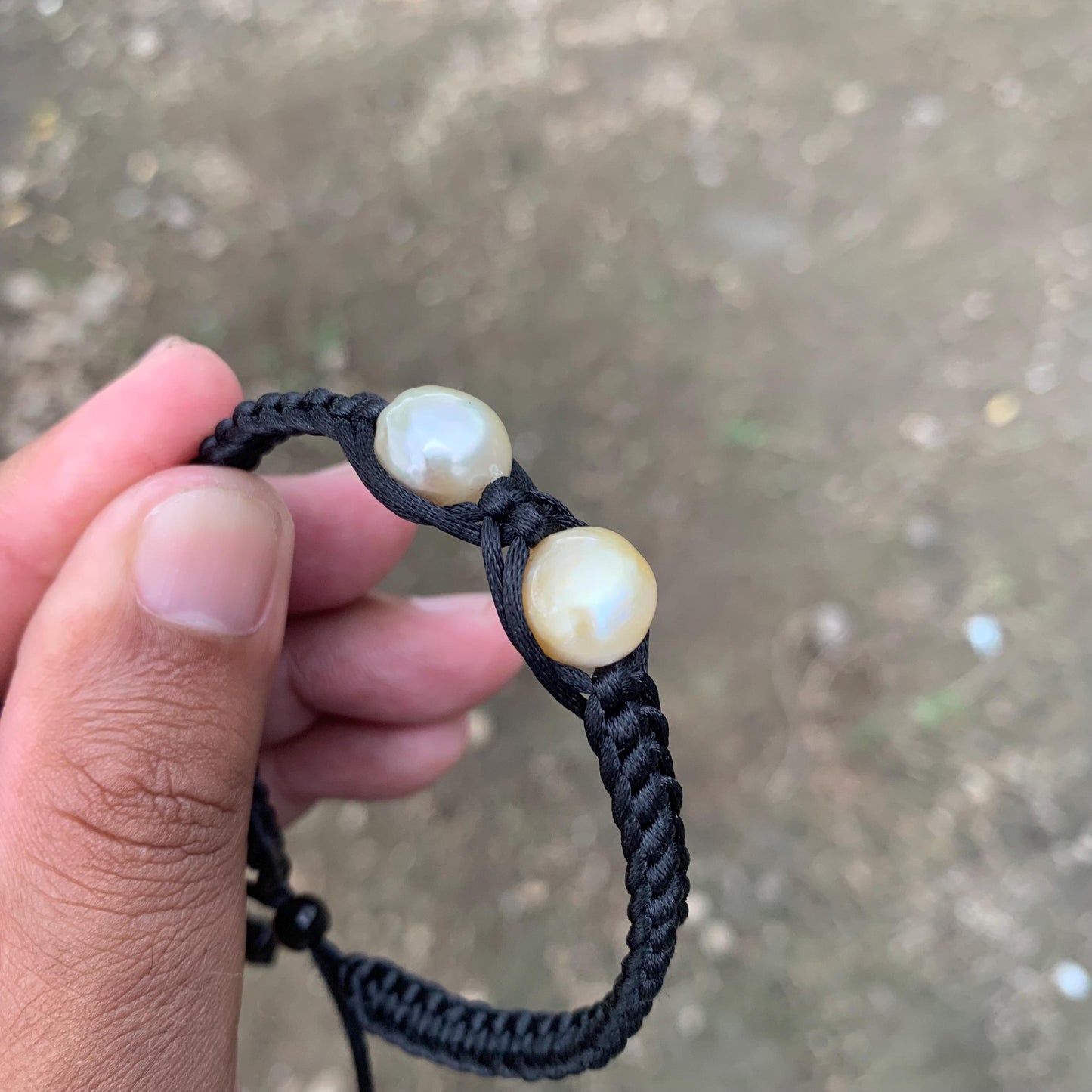 Handmade Bracelet With Indonesia South Sea Pearl BoZorX Size 10.5-11mm R-15