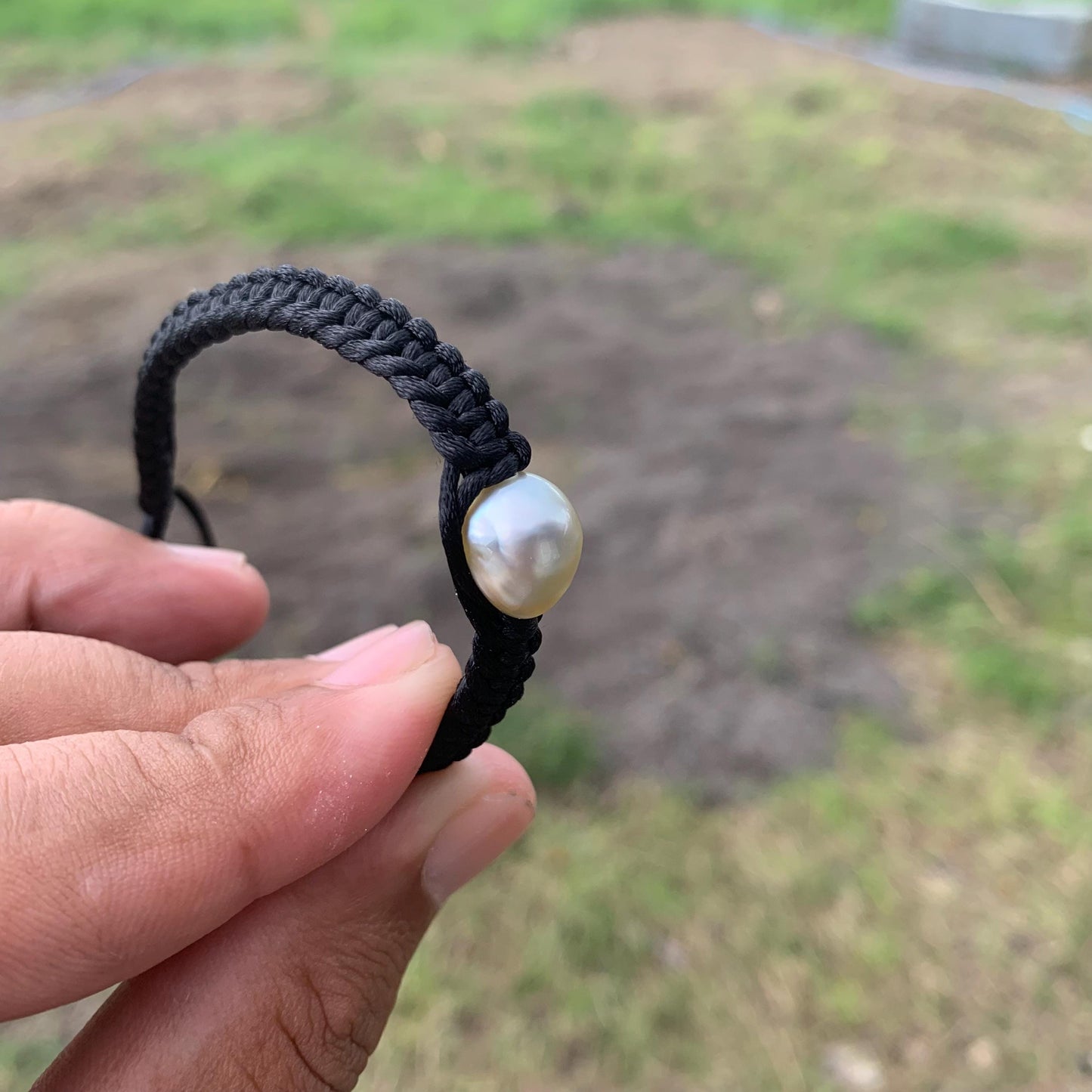 Handmade Bracelet With Indonesia South Sea Pearl BoZorX Size 10.5mm R-9