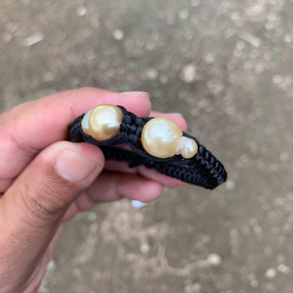 Handmade Bracelet With Indonesia South Sea Pearl BoZorX Size 11-11.5mm R-16