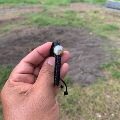 Handmade Bracelet With Indonesia South Sea Pearl BoZorX Size 10.5mm R-9