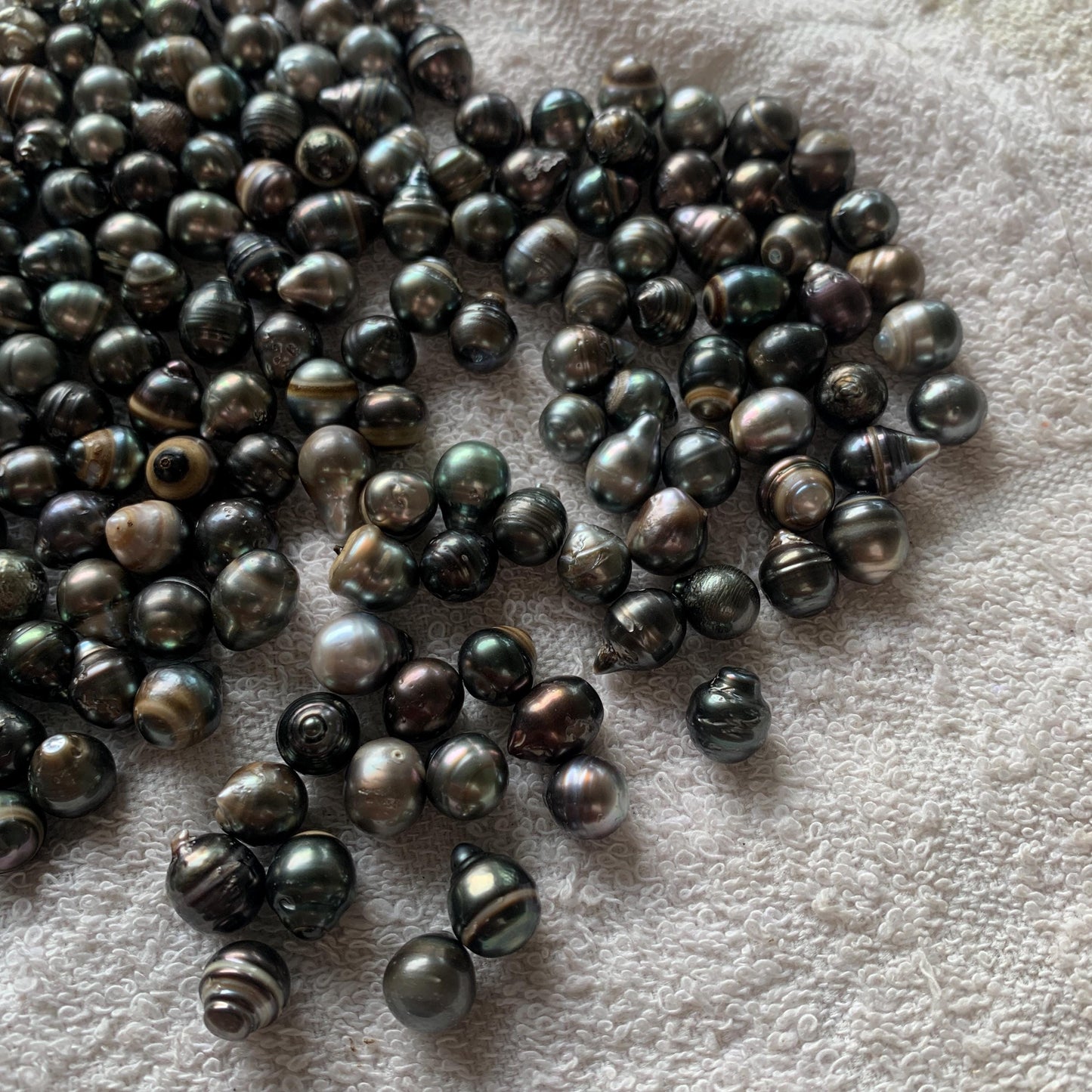 9mm Loose Tahitian Saltwater Black Pearl Bead Tahitian Baroque Beads BoZorX BT-8