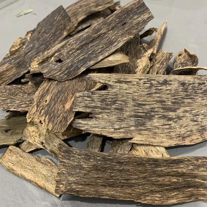 100 Grams Agarwood Oud Chips Aloes Wood