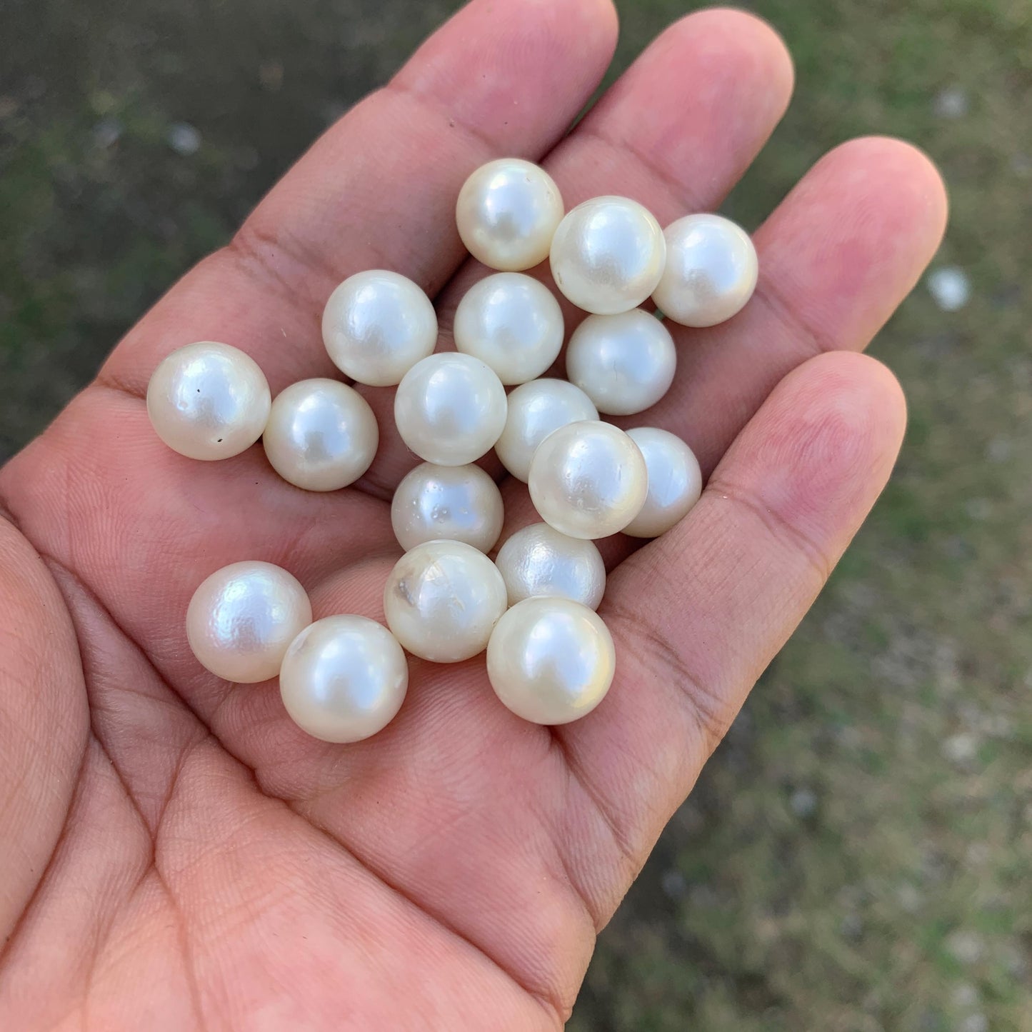 18 Pieces 11.1-11.4mm Loose White South Sea Pearl Beads Indonesia Seawater Saltwater Pearl GR-27