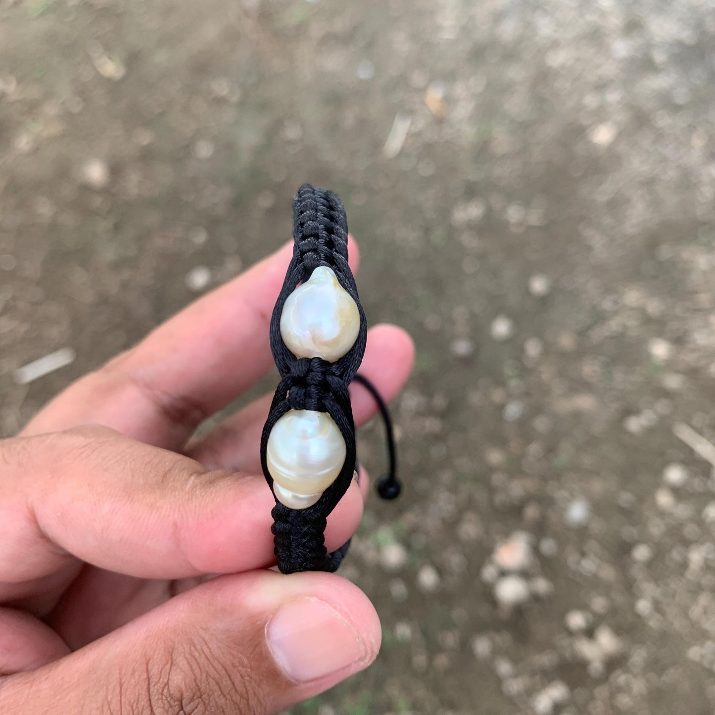 Handmade Bracelet With Indonesia South Sea Pearl BoZorX Pearl Size 10mm R-18