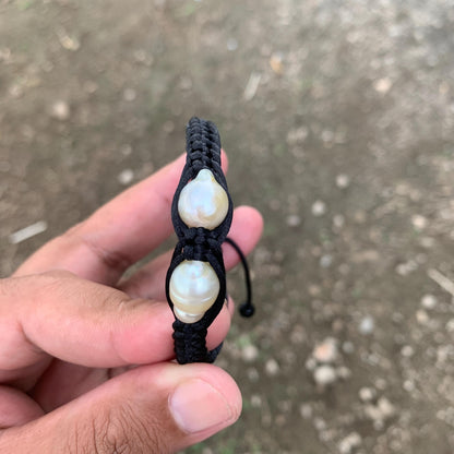 Handmade Bracelet With Indonesia South Sea Pearl BoZorX Pearl Size 10mm R-18