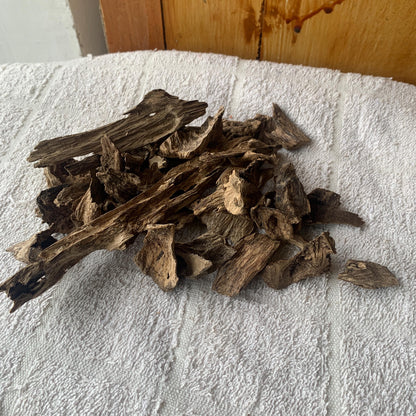 Agarwood Oud Aloes wood Englewood 50 Grams C4