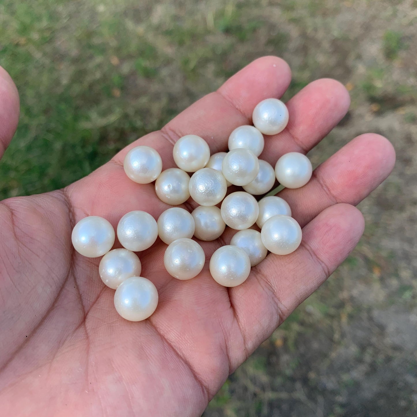 23 Pieces 11.69-11.9mm Indonesia Loose South Sea Pearl Seawater Pearl Beads Special edition Pearl BoZorX GR-22