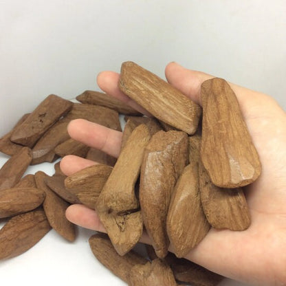 Agarwood Oud Englewood Oudh Jinko 沈香 Jinkoh Chénxiāng 沉香 Gaharu